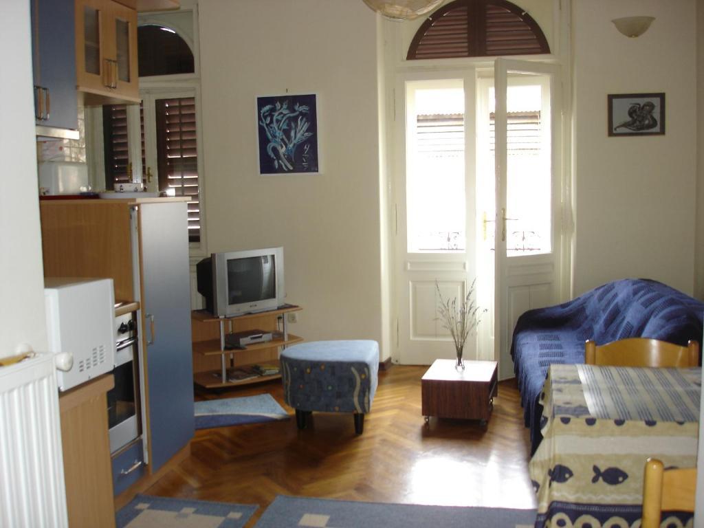Green Market Apartment Opatija Habitación foto